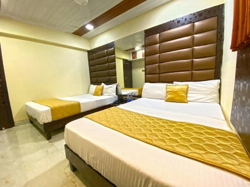 Hotel Karishma Dadar image 13